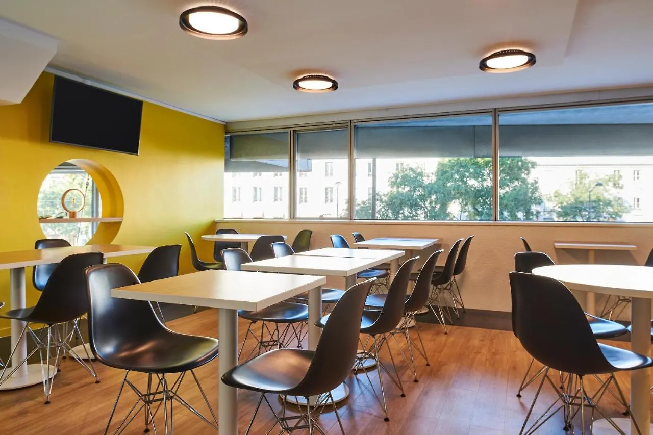 Adagio Access La París