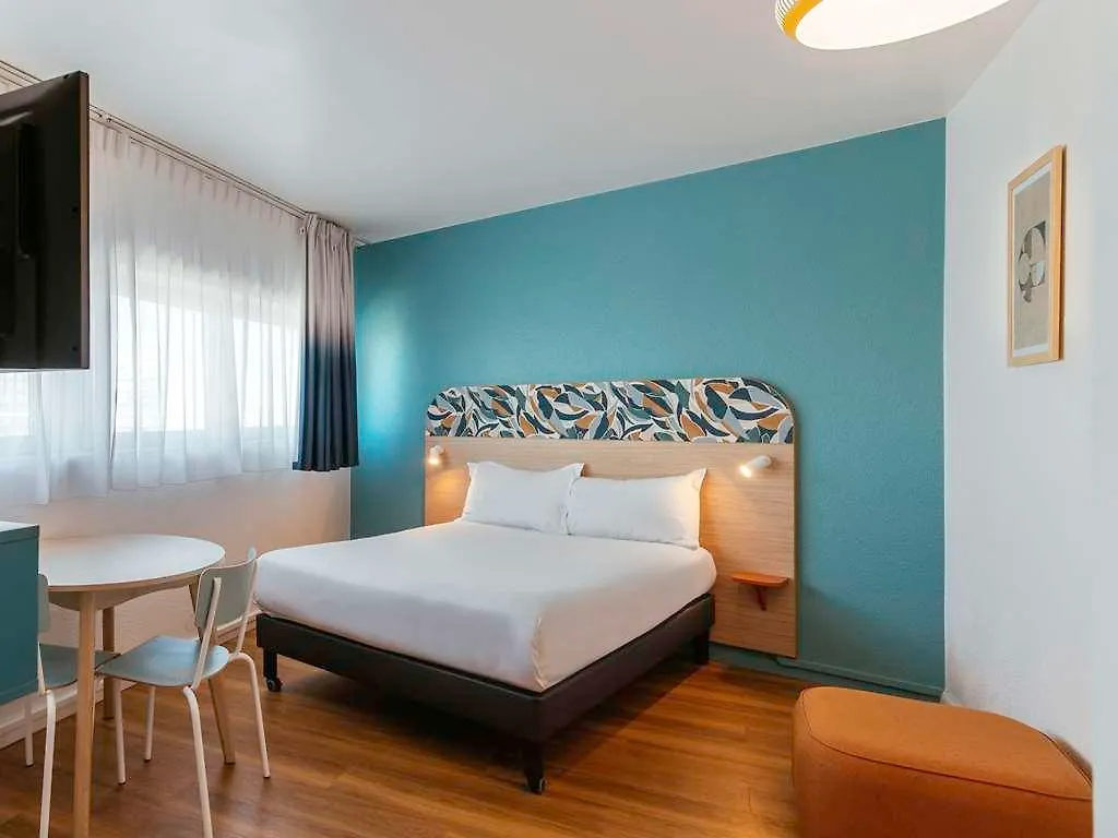 Adagio Access La
