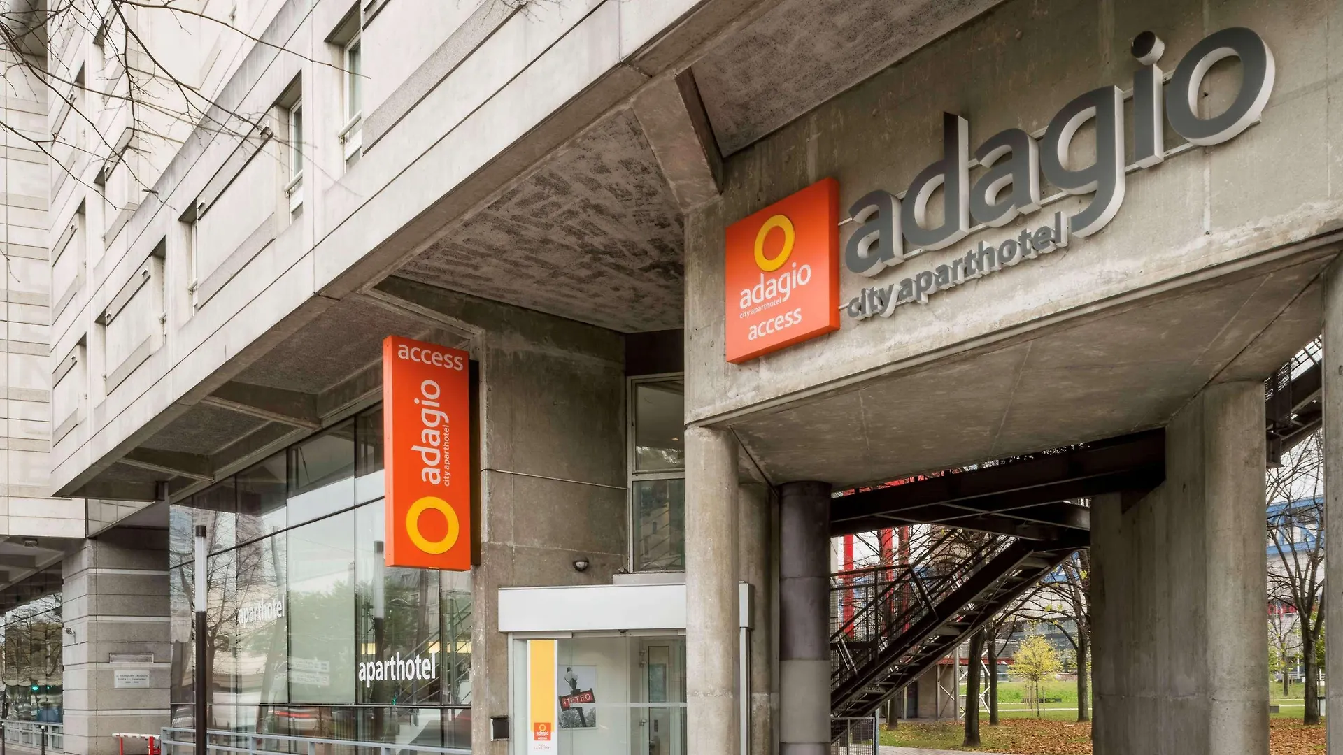 Adagio Access La